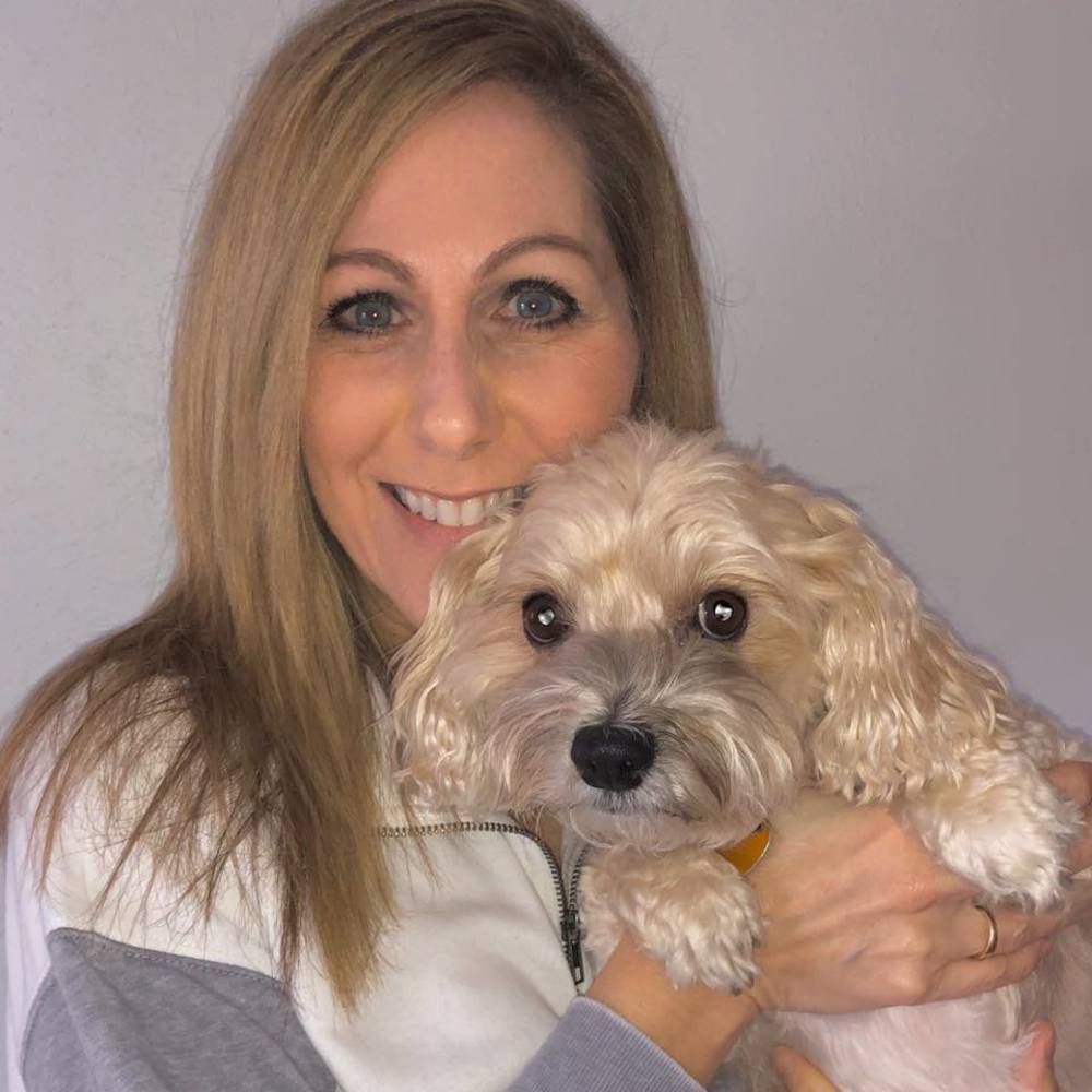 Meet your Posher, Angie